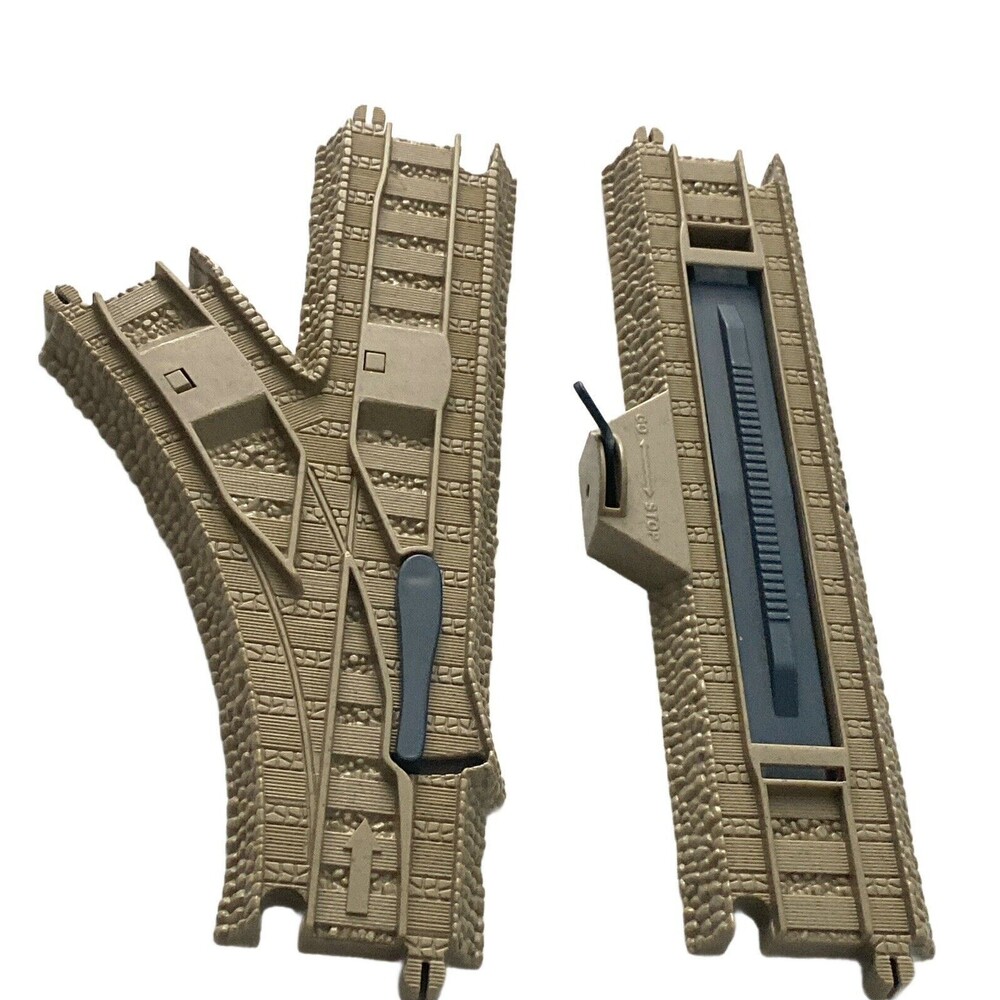 Thomas the Tank TrackMaster Railway Stop and Go Switch and 2 Way Splitter Switch